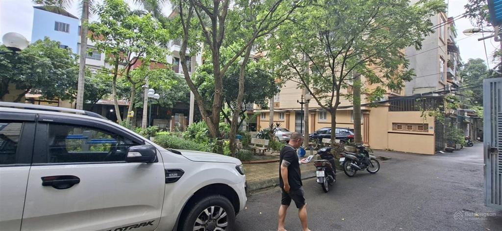 Bán nhà 4 tầng bà triệu, hà đông view công viên  ô tô tránh, 52m2, giá 12,9 tỷ.