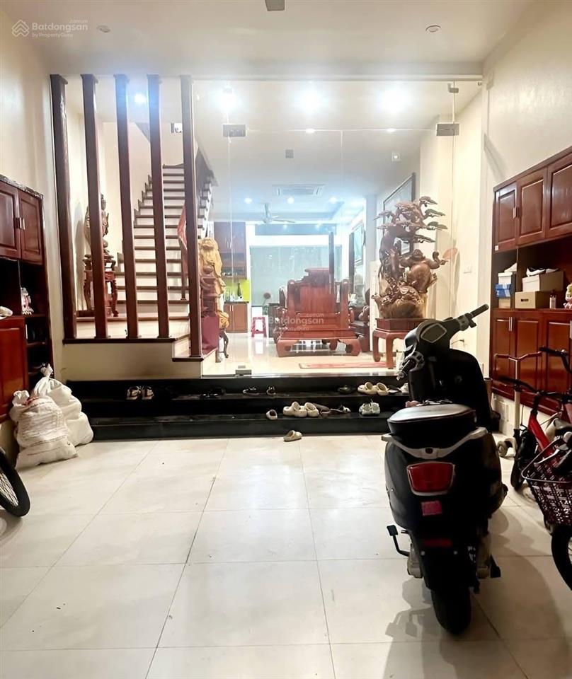 Bán nhà 5 tầng trung tâm hà đông, phân lô, vỉa hè đường 24m view công viên  60m2 giá 14,3 tỷ.