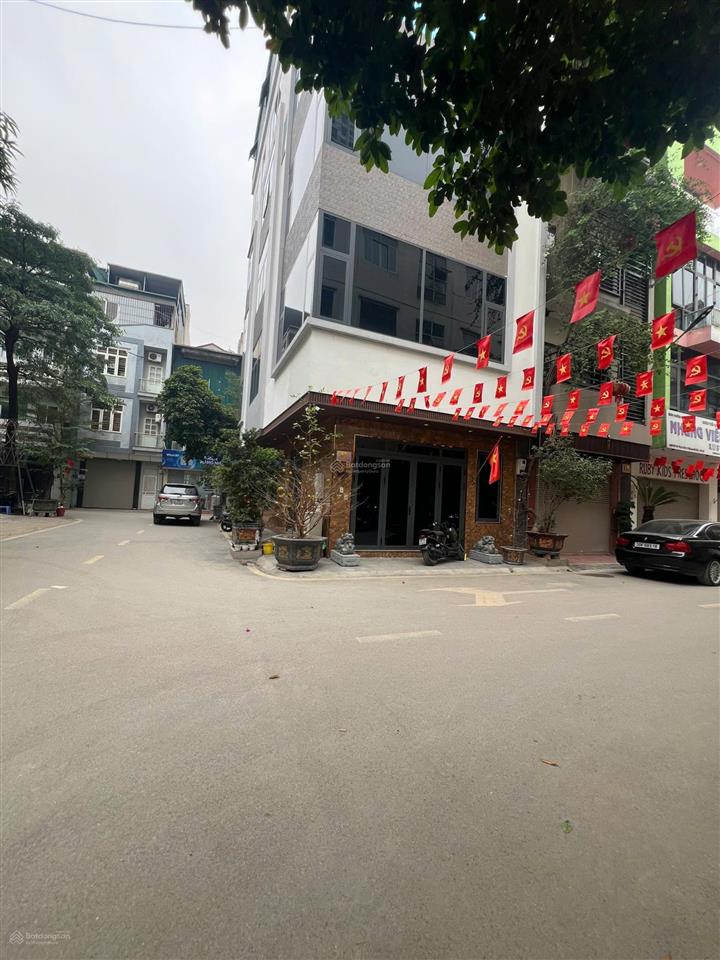 Bán nhà 5 tầng trung tâm mỗ lao hà đông, phân lô  50m2 mặt tiền 5m giá 18,29 tỷ.