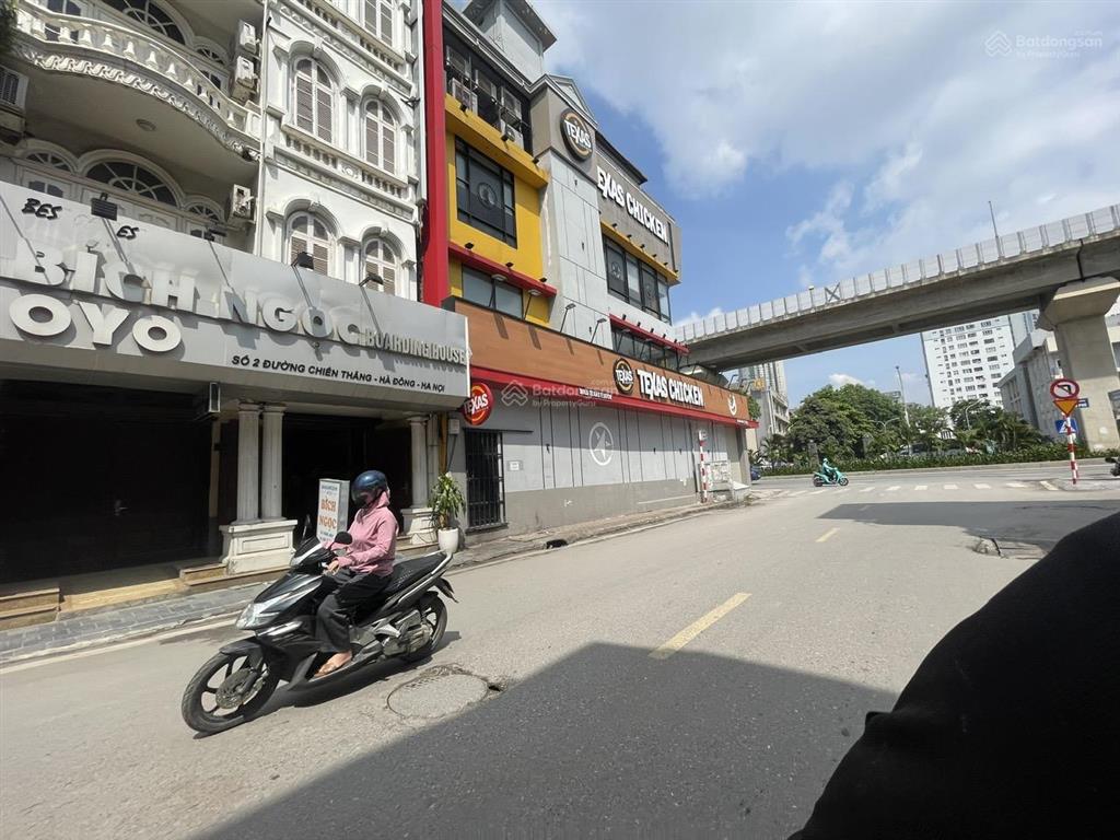 Bán nhà 6 tầng thang máy mặt phố chiến thắng, hà đông, 57m2, giá 16,9 tỷ.