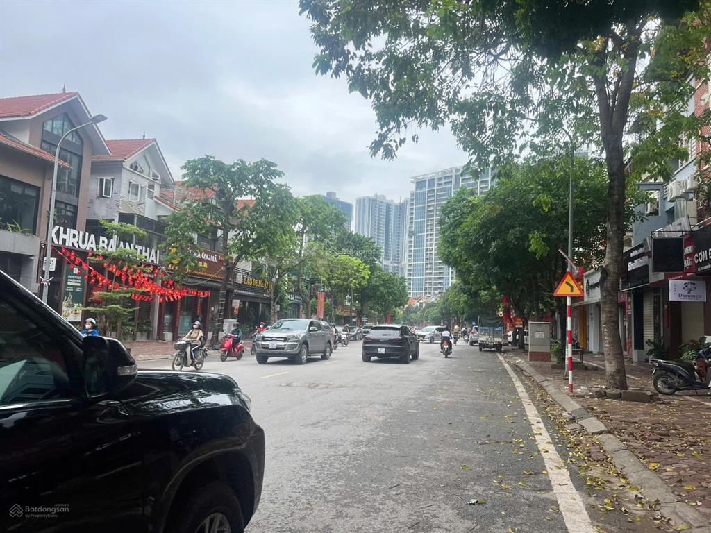 Bán nhà 4 tầng ngay kđt mỗ lao, hà đông, ô tô tránh nhau, 40m2, mặt tiền 4m, giá nhỉnh 12 tỷ