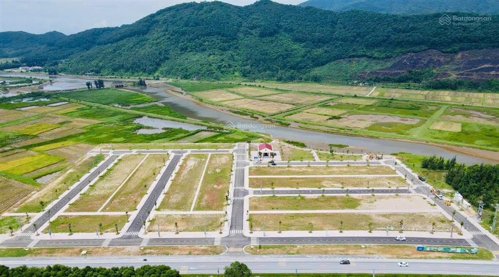 Bán đất ven biển, kđt song long, xã cương gián, nghi xuân, hà tĩnh, 160m², mt 8m, giá nhỉnh 2 tỷ.