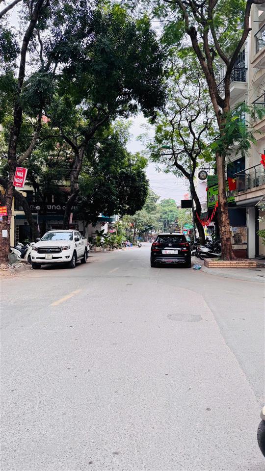 Chính chủ bán nhà 5 tầng, mặt phố bạch thái bưởi, văn quán, hà đông, 85m2, giá nhỉnh 20 tỷ.