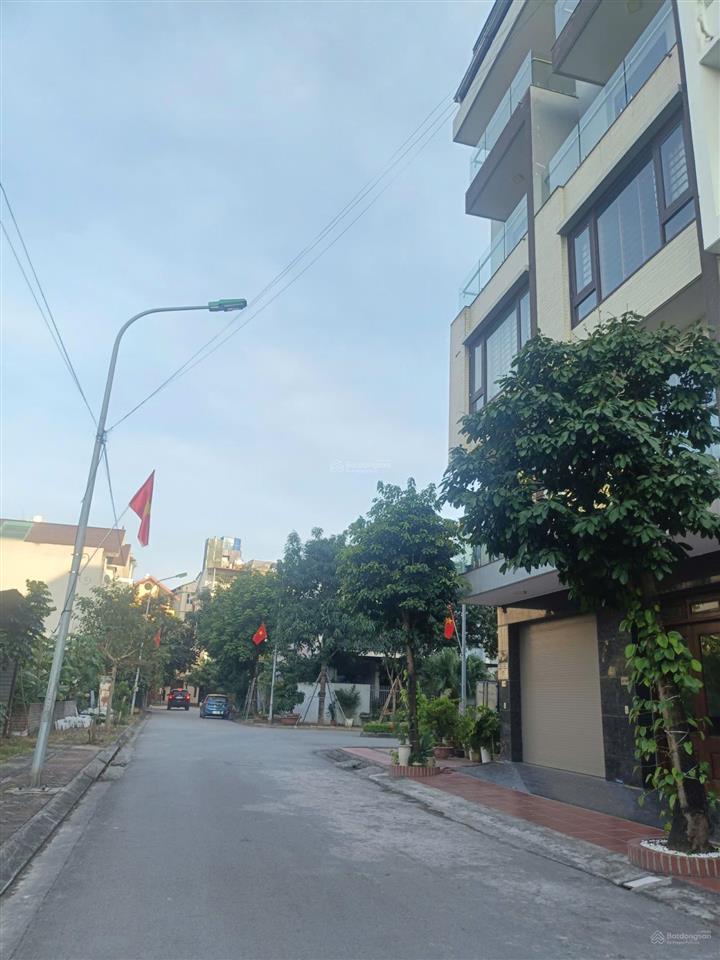 Bán nhà 4 tầng vạn phúc, hà đông, mt 5m, 58m2, phân lô vỉa hè, giá 15,5 tỷ.