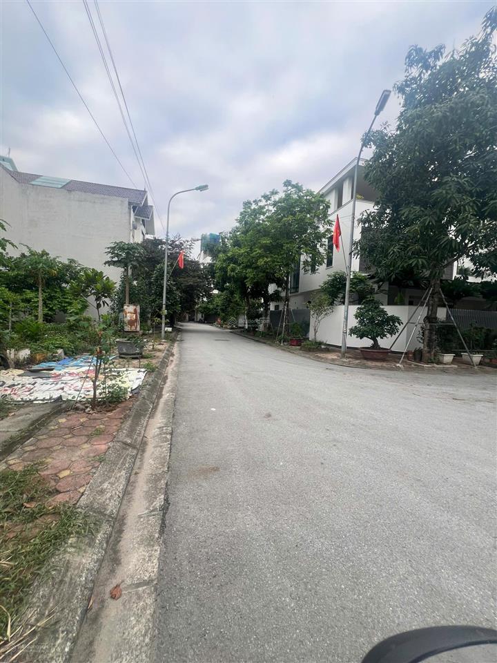 Bán nhà 4 tầng vạn phúc, hà đông, mt 5m, 58m2, phân lô vỉa hè, giá 15,5 tỷ.