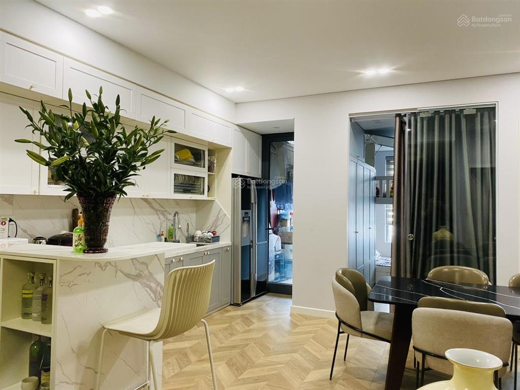 Hạ giá cần bán căn 2pn dt 56m2 full đồview thoáng mátgiá 4.6 tỷ cc tòa hub 3  nguyễn đức cảnh