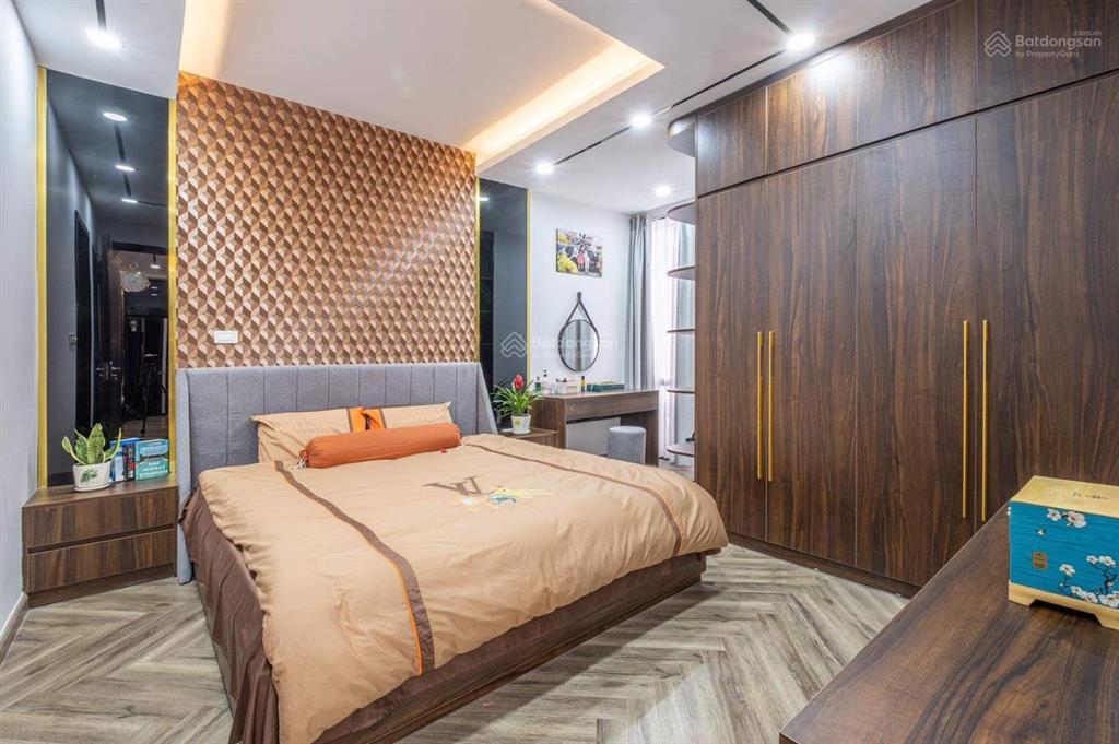 Hạ giá cần bán căn 2pn dt 56m2 full đồview thoáng mátgiá 4.6 tỷ cc tòa hub 3  nguyễn đức cảnh