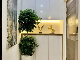 Tôi có căn hộ 107m2 đã có sổ đỏ tầng 12 nhà mới vừa nhận nhà cần bán giá 64 triệu/m2 cc x2 đại kim