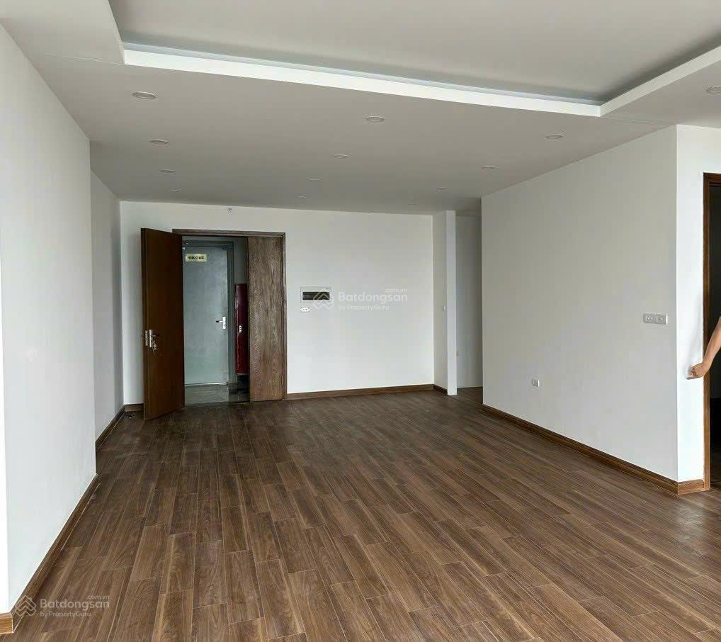 Gia đình nhận 2 căn hộ, bán lại 1 căn dt 65.5m2, 2pn  2vs  tầng 10  giá 4 tỷ cc handiresco