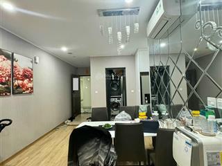 Tôi cần bán căn hộ nhỏ dt 51m2 2pnfull nội thấtban công đn mát giá 4.6 tỷsổ chính chủcc t&t