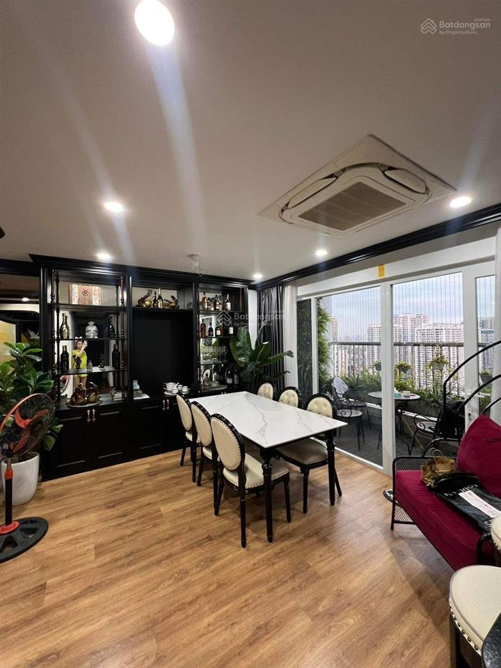 Chính chủ bán căn 99m2 3pn 2vs căn góc hướng mát  giá 9.8tỷ có thương lượng tòa mới the zen gamuda