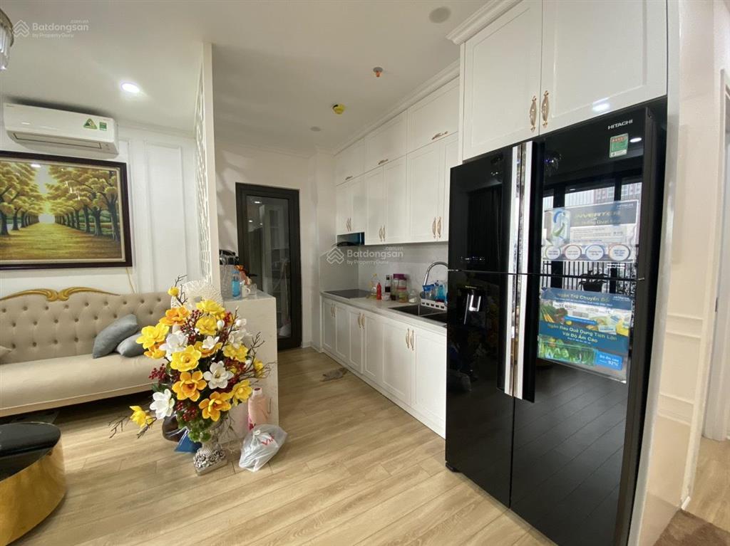 Giảm giá  bán 2 phòng ngủ 2 vs  dt 75,4m2  nhà mới sửa chỉ việc vào ở  giá 4.8 tỷ thông tấn xã