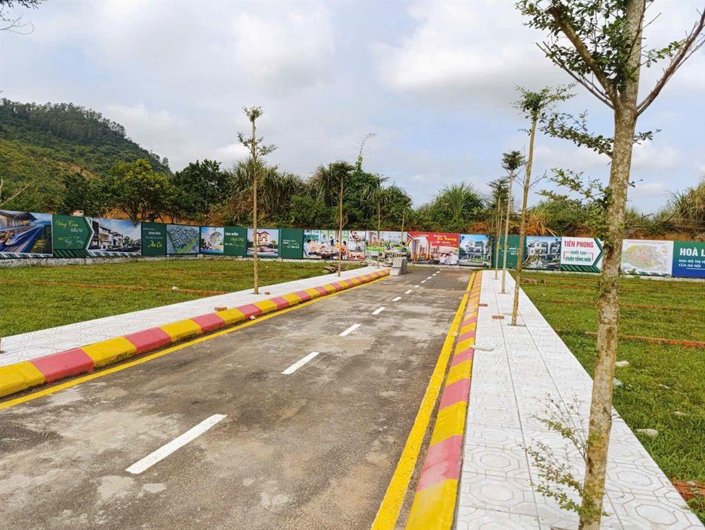 Lô đất kim cương đón sóng hạ tầng hoà lạcquốc oai, sát ql21, 3km ra cncđh quốc gia, đường 3 ô tô