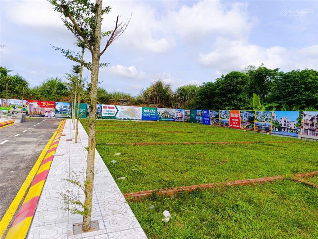 Lô đất kim cương đón sóng hạ tầng hoà lạcquốc oai, sát ql21, 3km ra cncđh quốc gia, đường 3 ô tô