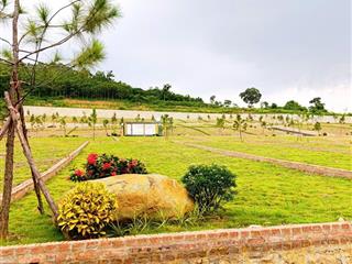 Duy nhất 1 lô đất nghỉ dưỡng siêu đẹp phú mãnhoà lạc, view hồ, tựa núi, xung quanh biệt thự villa!