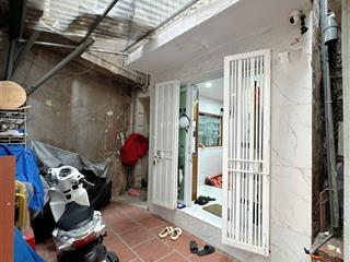 Lõi đống đa  ngõ thông 3 gác  ô tô 10m  4 tầng kiên cố  nhà đẹp ở luôn  trước nhà sh quay đầu