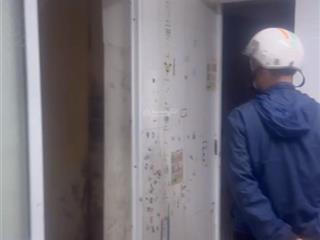 Tập thể kim mã thượng lô góc  phố vip tt ba đình ô tô tránh  kd sầm uất, dễ cho thuê