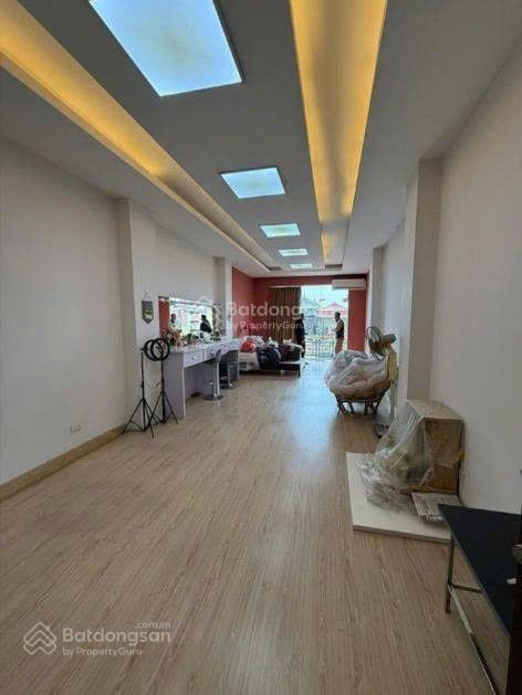 Siêu phẩm mặt phố quận hai bà trưng quy hoạch ổn địnhthang máykinh doanh  thông số đẹp