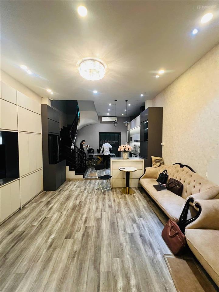 Phân lô trung kính ô tô đỗ cửa  thoáng trước sau  khu phân lô văn minh  hiếm nhà bán  sổ vuoon