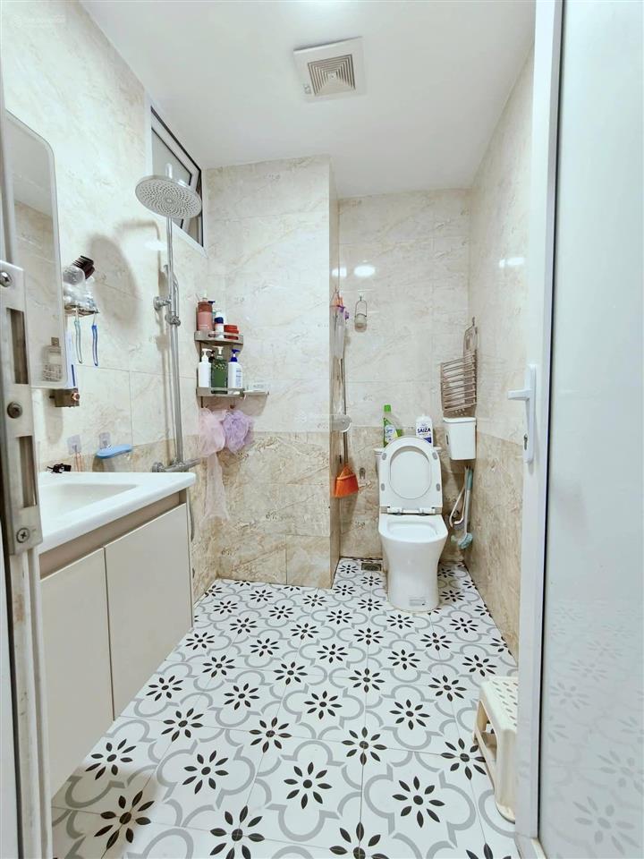 Chung cư trần quý kiên  căn góc  đủ đồ  xách vali đến ở  nội thất nhập khẩu xịn  sổ đỏ cất két