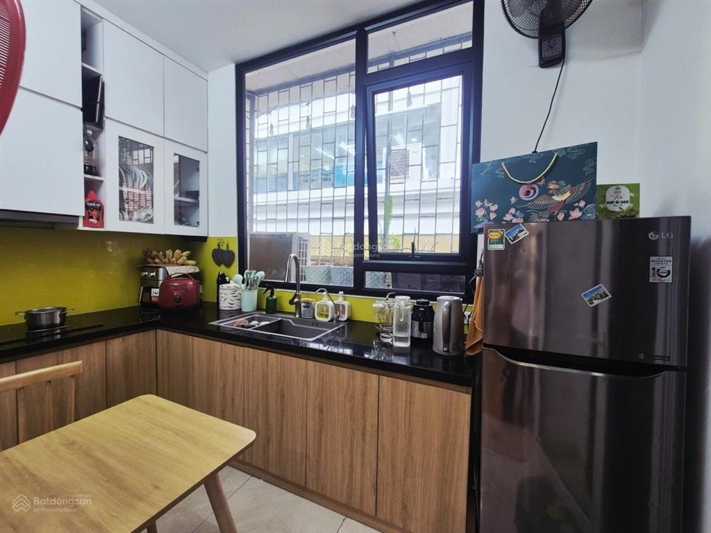 Tập thể mặt ngõ 57 láng hạ  ôtô đỗ chân toà  2 ngủ nhà đẹp ở luôn  thiết kể xịn đẹp  sổ đỏ sẵn