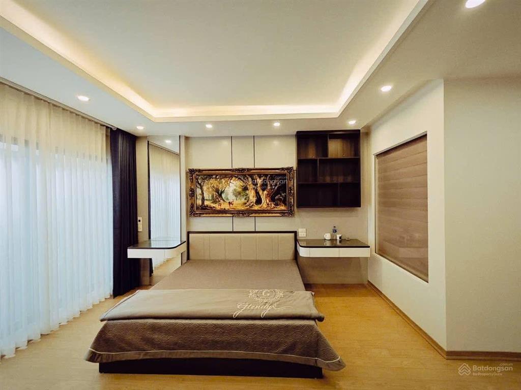 Nhà xây mới thang máy ngõ thông  thang máy  cách ôtô tránh 20m an cư lý tưởng  quy hoạch ổn định