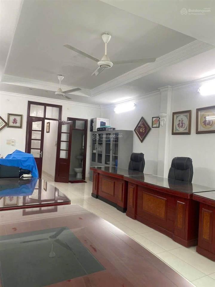 Mặt phố giá mặt phố xây 10 tầng 9 tầng nổi 1 hầm thiết kế hiện đại dòng tiền cho thuê văn phòng