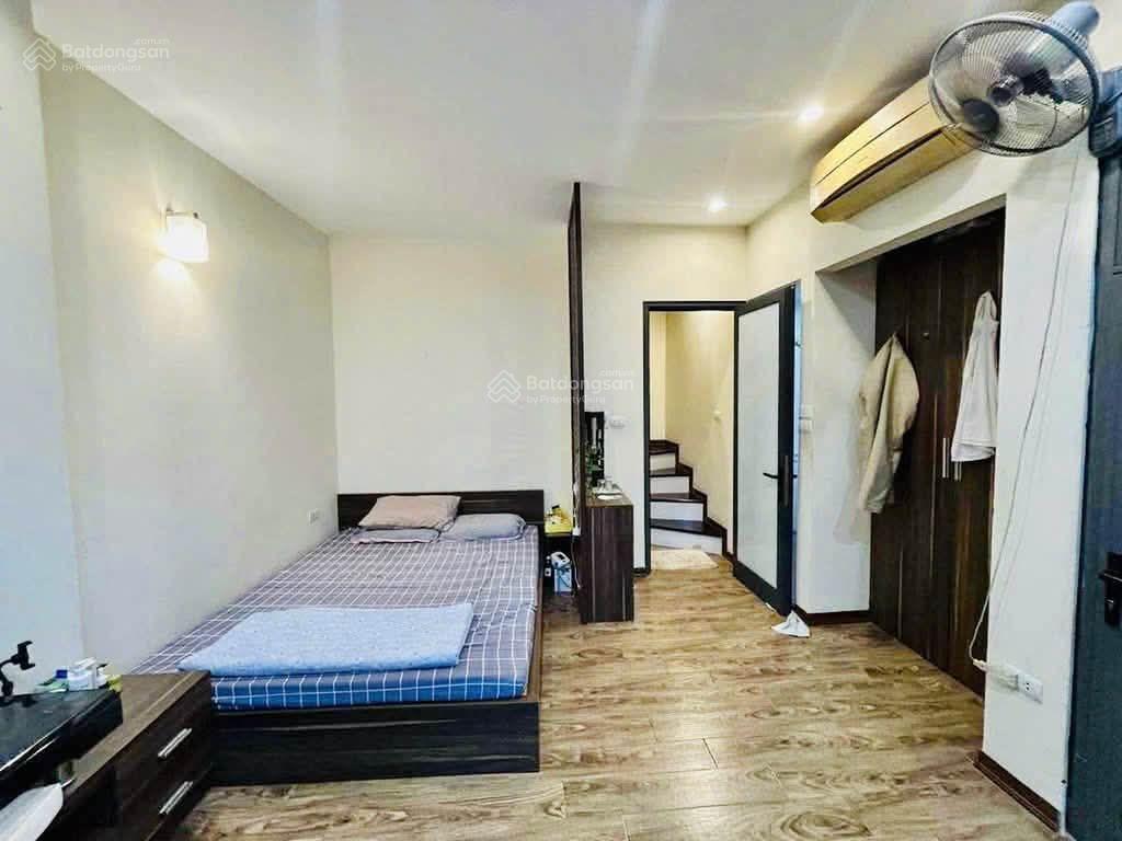 Hot hiếm  nhà mặt phố  vị trí đỉnh  gần đại học bách kinh xây  vừa ở kinh doanh  sổ đỏ đẹp