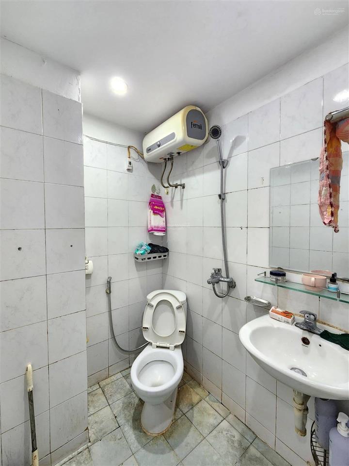Siêu phẩm căn hộ tt quận cầu giấy  lô góc 2 thoáng  nhà đẹp, ở ngay  view thoáng
