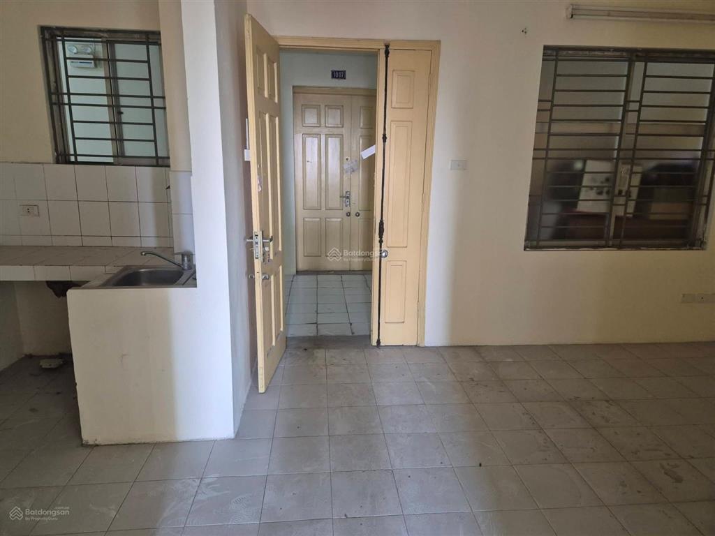 Cực hiếm căn chung cư 2 ngủ 2 vệ sinh thang máy  full nội thất  khách hàng phải thật nhanh sẵn sổ