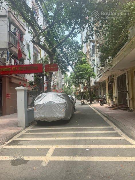 Đất hiếm ba đình  mảnh đất cấp 4 còn sót lại ô tô kinh doanh vỉa hè giá tốt khách phải nhanh