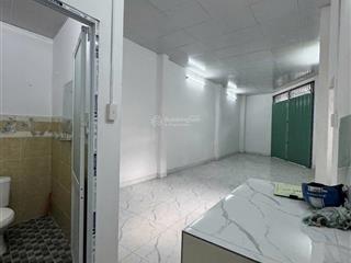 Bán nhà cấp 4 hồ văn long, tân tạo, bình tân xe hơi đỗ cửa 61m2 giá 3.3 tỷ nhiều tiện ích