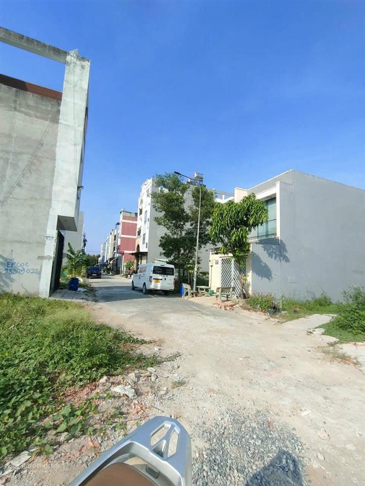 Chủ gởi nền mặt tiền hồ văn long đối diện trường cấp 3 bình tân p.tân tạo q.bình tân 4x17 giá 5t650