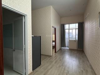 Bán căn hộ chung cư lê thành đường mã lò  có ban công tặng nt 39m2  giá 1tỷ150