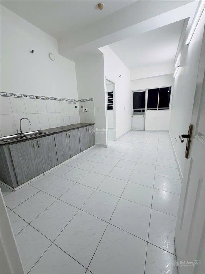 Cần bán căn hộ chung cư lê thành tân tạo, đường hồ văn long bình tân 34m2 giá 670tr bao phí
