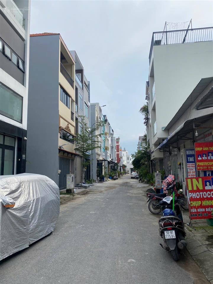 Chủ ngộp bank bán gấp 4x16, đường nhựa 8m4 gần chung cư lê thành trường cấp 3 bình tân 3,750 tỷ