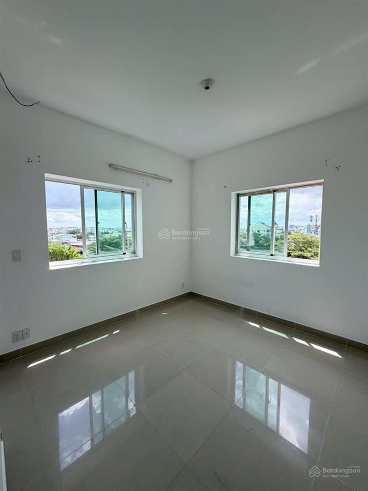 Bán căn 3pn 81m²  sổ sẵn căn góc nhà mới đẹp  chung cư thái sơn 2t890