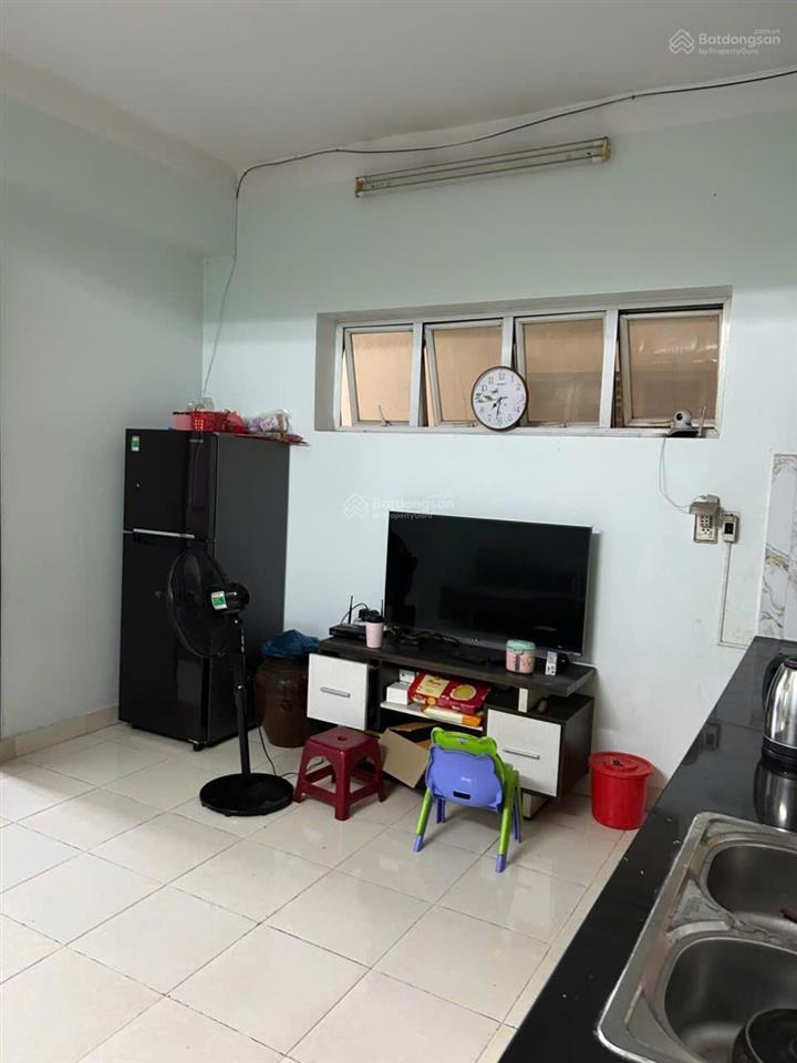 Bán căn 2pn 49m2 chung cư nhất lan 3  có sổ hồng  ban công nhà đẹp 1tỷ950 tl chính chủ
