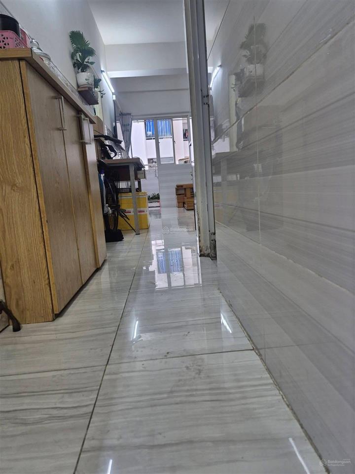 Em chính chủ cần bán căn hộ lê thành block d  38,2 m2 nội thất cao cấp, giá 870tr bao phí