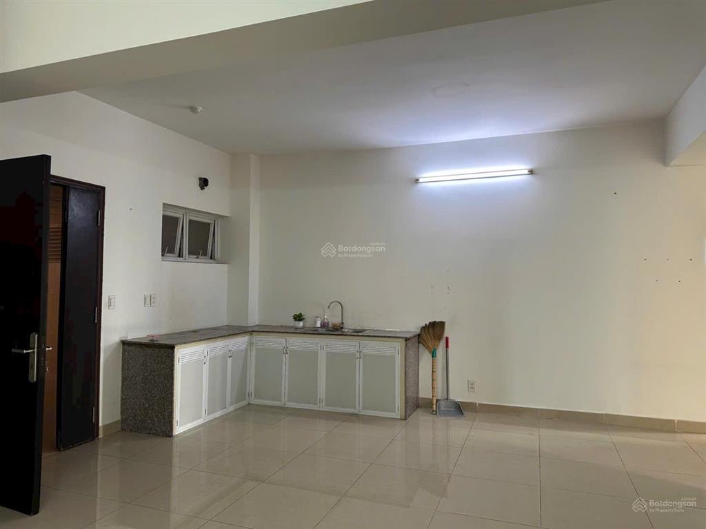 Bán căn hộ chung cư thái sơn 79m2  2pn  2t4 có sổ hồng ngăn được thêm 1pn giá thương lượng