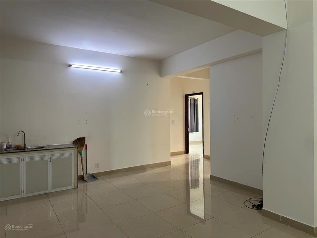 Bán căn hộ chung cư thái sơn 79m2  2pn  2t4 có sổ hồng ngăn được thêm 1pn giá thương lượng