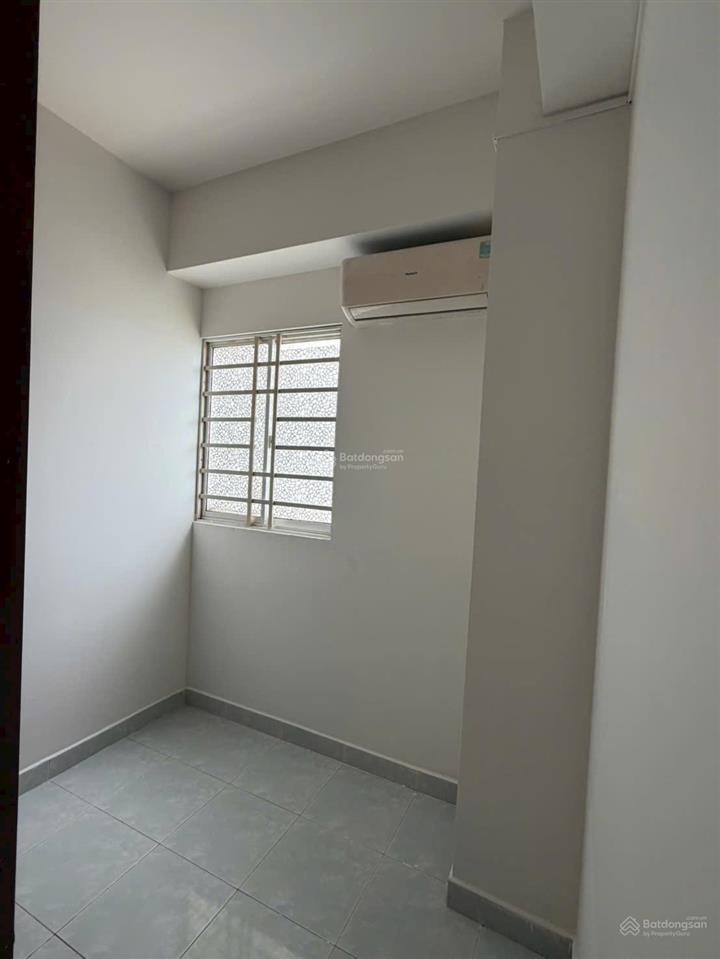 Chủ ngộp bán căn hộ chung cư lê thành tân tạo 37m2  680tr bao phí