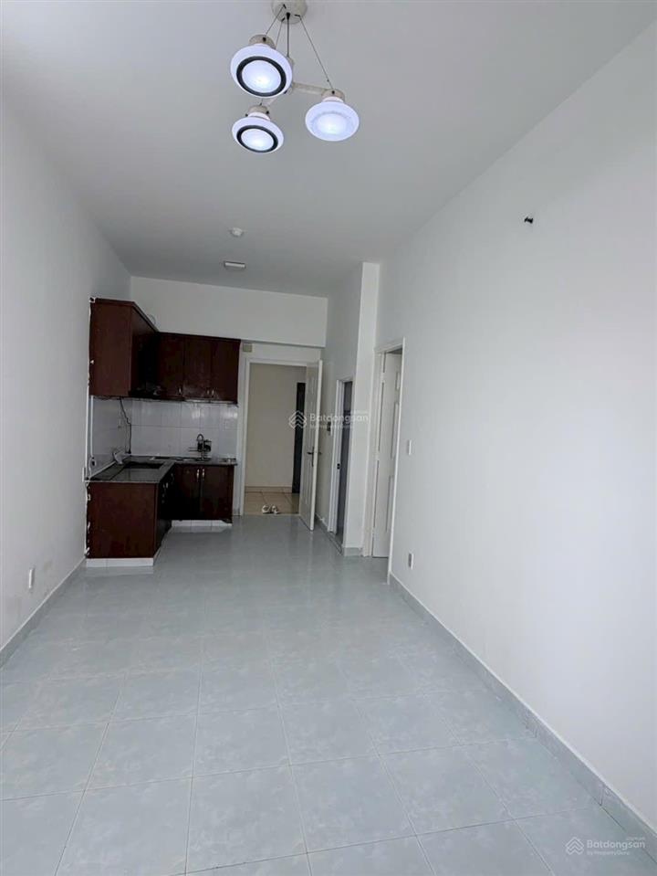Chủ ngộp bán căn hộ chung cư lê thành tân tạo 37m2  680tr bao phí