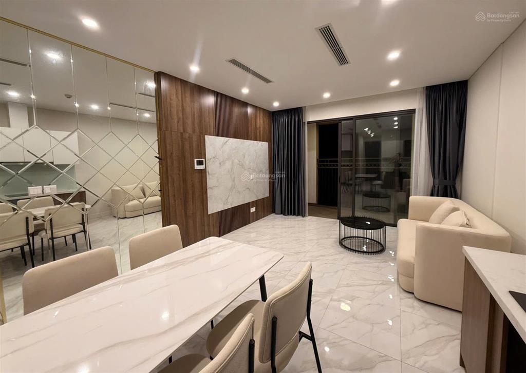 Chủ cần bán nhanh căn 2 ngủ 70m2 đủ đồ sẵn sổ lâu dài tại tòa d’. el dorado giá 7,7 tỷ (bao phí)
