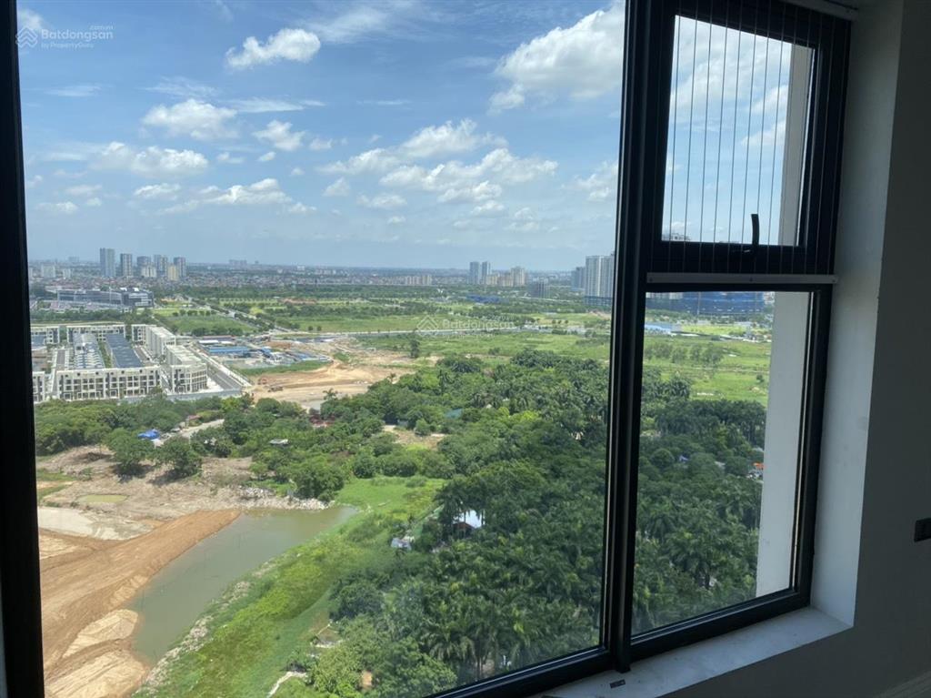 10 tỷ cho căn góc 3 ngủ view hồ tây, ngoại giao đoàn tại chung cư hdi tây hồ.  0978 073 ***