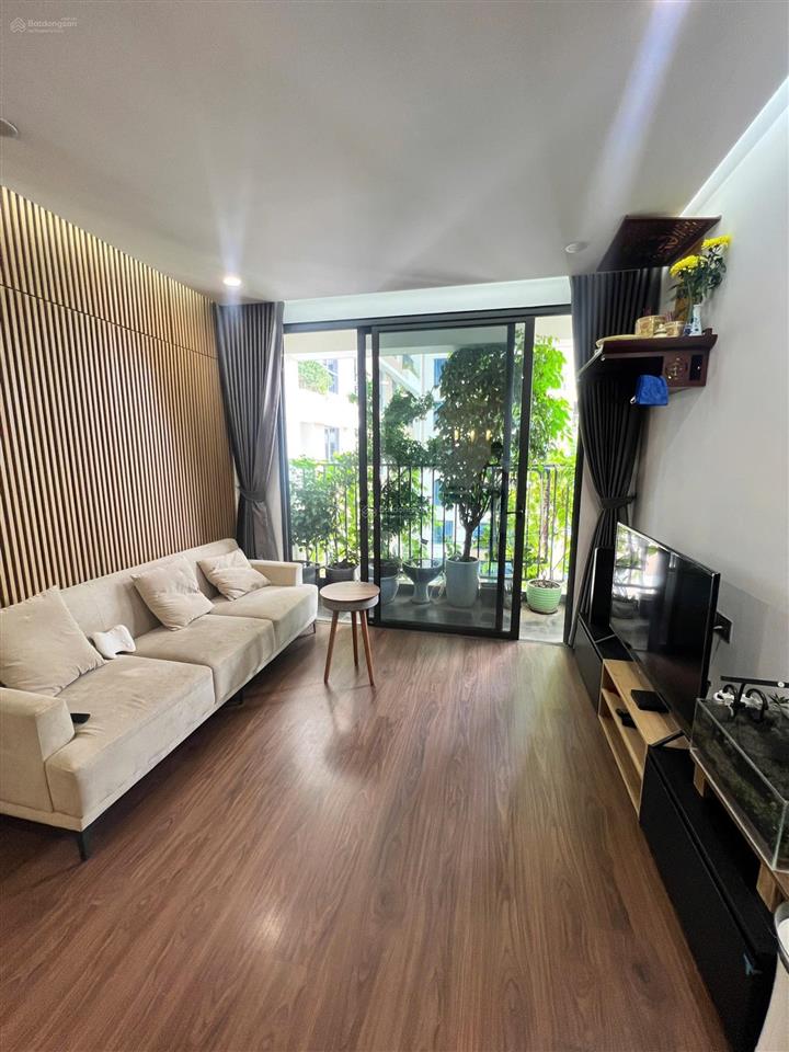 Cho thuê cc 2pn, 2wc giá tốt tại 6th element, tây hồ, hà nội, 83m2