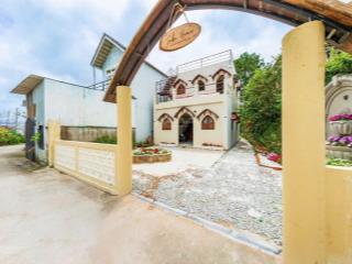 Bán homestay đang kinh doanh tốt tại đồi thông tin, p.8, đà lạt  dt 261m²  thu nhập 50tr/tháng