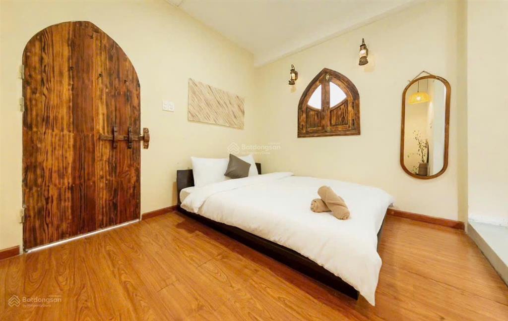 Bán homestay view đẹp, đồi thông tin đà lạt dạng "tỳ hưu", cách hồ xuân hương 1km