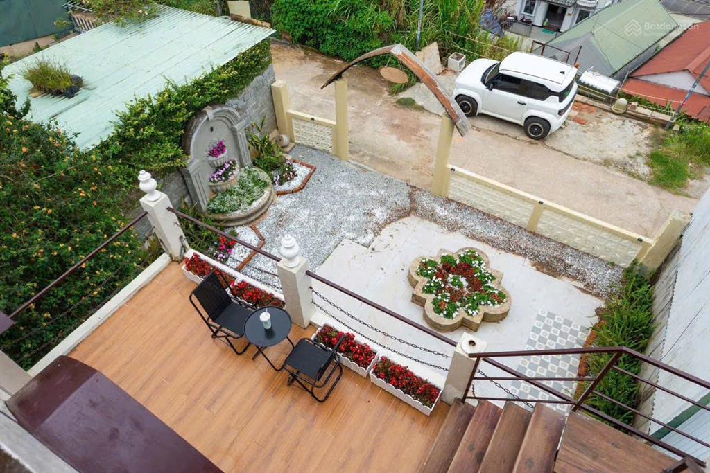 Bán homestay view đẹp, đồi thông tin đà lạt dạng "tỳ hưu", cách hồ xuân hương 1km