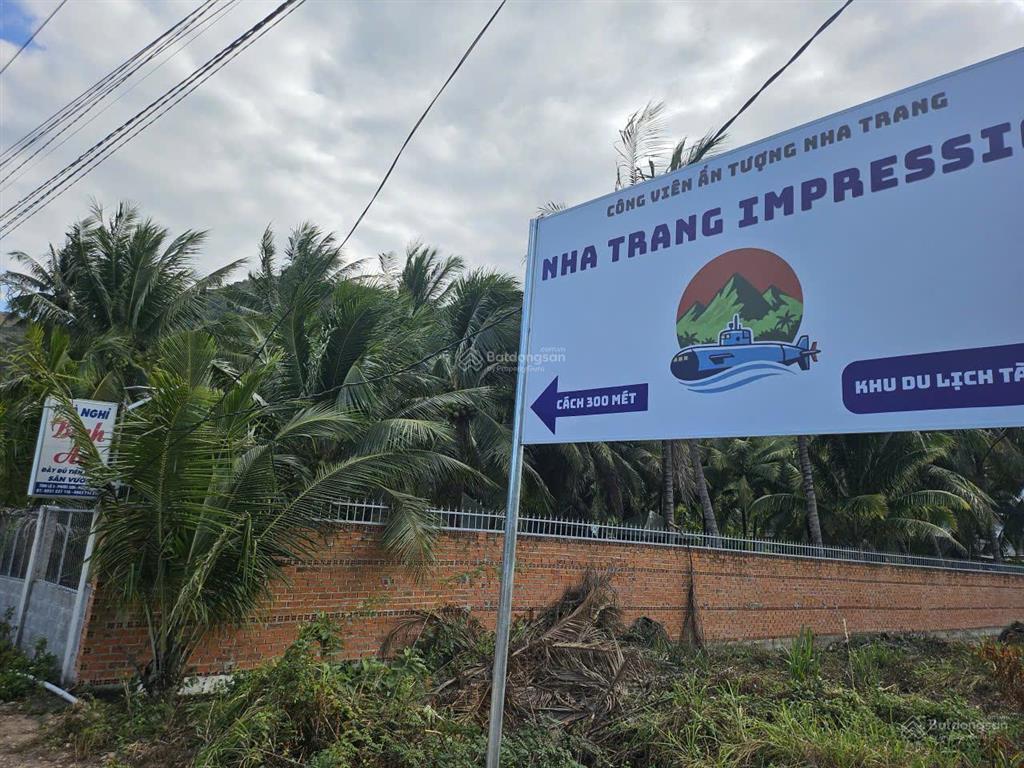 Cho thuê khu homestay có view suối đẹp ở sát vách khu du lịch tàu ngầm, tỉnh lộ 3, nha trang